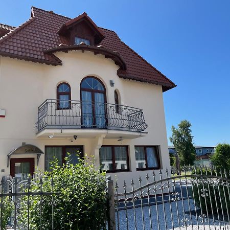 Palacyk Wolin Exterior foto